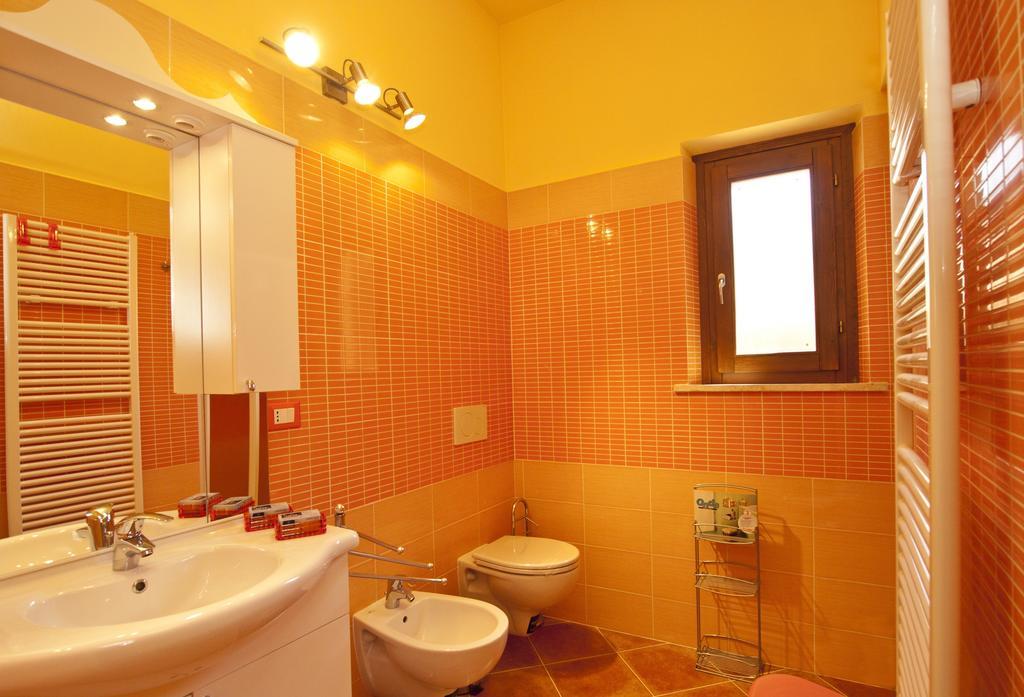 Le Camere Di Nonna Mara Montescudaio Pokój zdjęcie